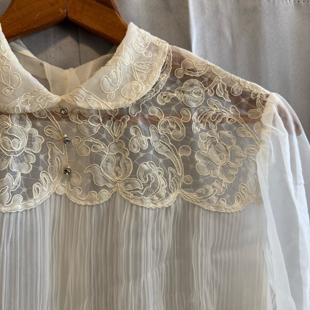 Debcraft 1950s Sheer Nylon Blouse with Rhinestone Details Delicate Details 36 - Picture 8 of 10